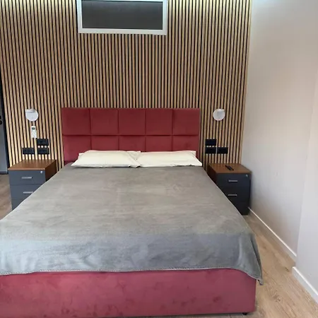 No Apartment *